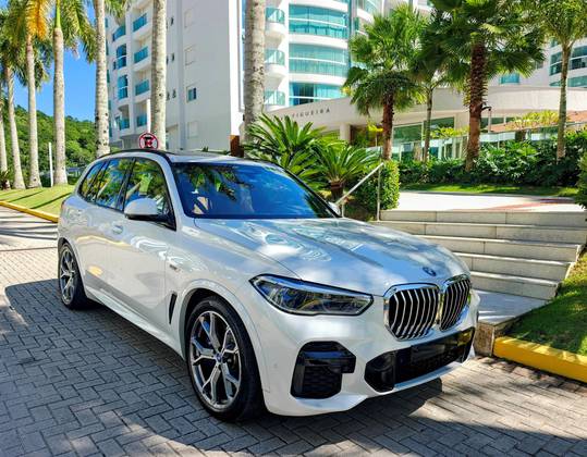 BMW X5 3.0 I6 TURBO HÍBRIDO XDRIVE45E M SPORT AUTOMÁTICO